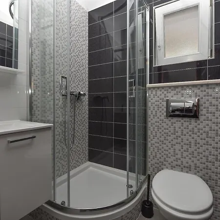 Bilin San Apartamento Baška Voda